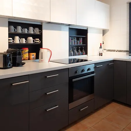 Casa Mimi - Your Perfect Family Getaway بيت للعطل